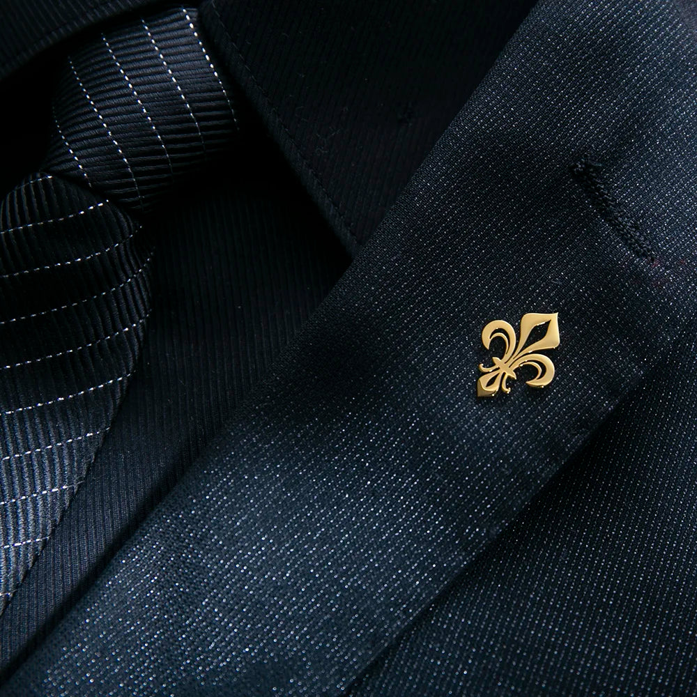 Pin de Lapela Flor Lirio