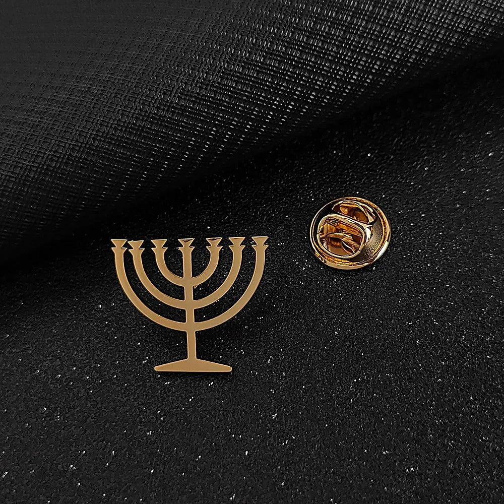 Pin de Lapela Luks Masculino Menorá Judaica em Aço Inoxidável - Acessório de Terno, Decoração, Presente de Casamento