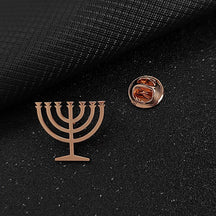 Pin de Lapela Luks Masculino Menorá Judaica em Aço Inoxidável - Acessório de Terno, Decoração, Presente de Casamento